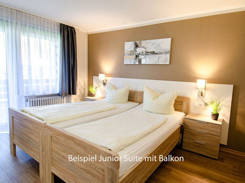 Junior Suite mit Balkon, Kurgartenhotel Wolfach